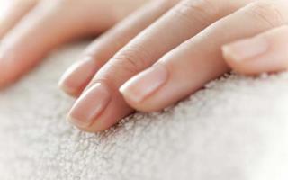 Расслоение ногтей: причины появления и способы лечения Постоянное расслоение ногтей говорит о каком заболевании